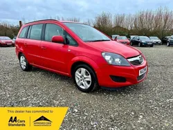Red Used 2013 Vauxhall Zafira MPV | £2,500 (Good price)