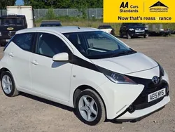 White Used 2015 Toyota Aygo X-play Hatchback | £4,480