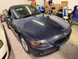 Blue Used 2005 BMW Z4 Cabriolet | £1,150 (Fair price)