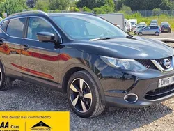 Black Used 2015 Nissan Qashqai N-TEC SUV | £9,380 (Good price)