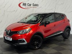 Red/black Used 2019 Renault Captur Iconic SUV | £7,299 (Fair price)