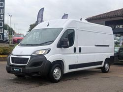 White Used 2023 Peugeot Boxer Premium Van | £18,995 (Fair price)