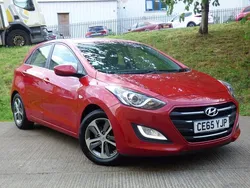 Red Used 2015 Hyundai i30 SE Hatchback | £7,500 (Fair price)