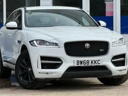 Used 2020 Jaguar F-Pace R-Sport SUV | £17,650 (Fair price)