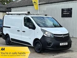 White Used 2016 Vauxhall Vivaro S Van | £7,990 (Good price)