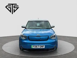 Blue Used 2018 Kia Soul EV SUV | £6,995 (Fair price)