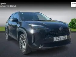 Black Used 2023 Toyota Yaris Hybrid SUV | £24,379 (A bit pricey)