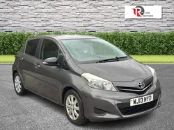 Grey Used 2013 Toyota Yaris Hatchback | £4,295 (Good price)