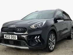 Black Used 2022 Kia Niro 3 SUV | £14,990 (Fair price)