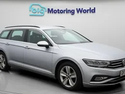Used 2024 VW Passat SE Estate | £18,200 (Fair price)