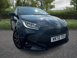 Black Used 2022 Toyota Yaris Hybrid Design Hatchback | £17,485 (Fair price)