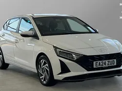 White Used 2024 Hyundai i20 Advanced Hatchback | £16,232 (Fair price)