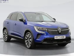 Used 2025 Renault Austral Techno SUV | £20,499 (Good price)