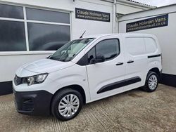 White Used 2020 Peugeot Partner Van | £8,995 (Fair price)