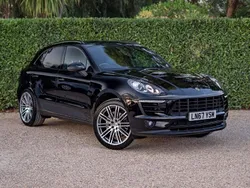 Black Used 2017 Porsche Macan S SUV | £23,500 (Fair price)