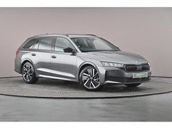 Graphite grey metallic Used 2025 Skoda Octavia SportLine Estate | £28,392