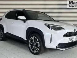 White Used 2023 Toyota Yaris Cross SUV | £23,722 (Fair price)
