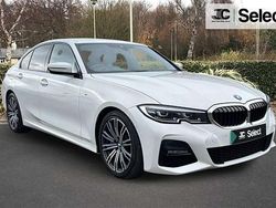 White Used 2019 BMW 330 M Sport Sedan | £19,895 (Fair price)