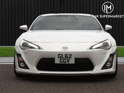 White Used 2013 Toyota GT86 GT Coupe | £10,985 (Fair price)