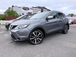 Grey Used 2014 Nissan Qashqai Tekna SUV | £9,999 (Fair price)