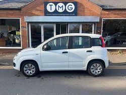 White Used 2015 Fiat Panda Pop Hatchback | £4,995 (Fair price)