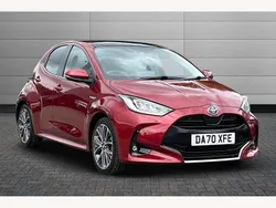 Red Used 2020 Toyota Yaris Hybrid Hatchback | £17,550 (Expensive)