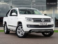 White Used 2016 VW Amarok Atacama Pickup | £16,788 (Expensive)