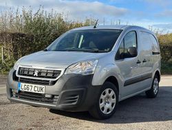 Silver Used 2017 Peugeot Partner Van | £5,295 (Fair price)