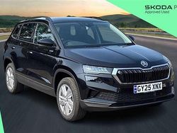 Black magic pearl effect Used 2025 Skoda Karoq SE SUV | £26,047 (Expensive)