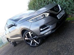 Grey Used 2018 Nissan Qashqai Tekna+ SUV | £10,999 (Fair price)