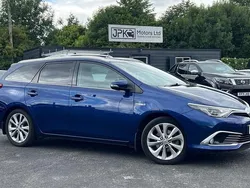 Used 2015 Toyota Auris Touring Sports Estate | £9,995 (Fair price)