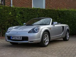 Silver Used 2002 Toyota MR2 Cabriolet | £5,500 (Fair price)
