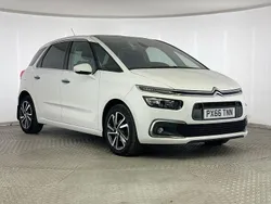 White Used 2016 Citroën C4 Picasso Flair MPV | £10,645 (A bit pricey)