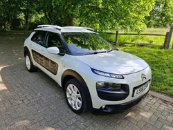 White Used 2018 Citroën C4 Cactus PureTech Hatchback | £5,000