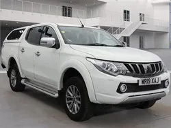 White Used 2019 Mitsubishi L200 Pickup | £17,987 (Fair price)