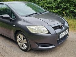Grey Used 2007 Toyota Auris T2 Hatchback | £899