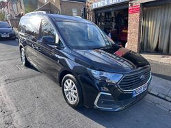 Black Used 2022 Ford Tourneo Connect Titanium MPV | £17,995 (Good price)