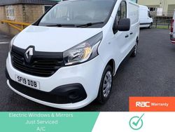 White Used 2019 Renault Trafic Business MPV | £7,995 (Super price)