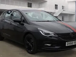 Used 2018 Vauxhall Astra SRi Hatchback | £5,990 (Good price)