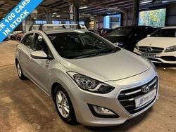Silver Used 2015 Hyundai i30 SE Hatchback | £4,790 (Fair price)