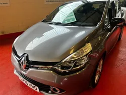Grey Used 2016 Renault Clio IV Dynamique Hatchback | £9,640 (Fair price)