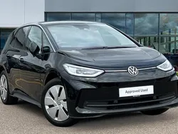 Grenadilla black metallic Used 2025 VW ID.3 Pro Hatchback | £23,810 (Good price)