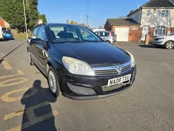 Black Used 2008 Vauxhall Astra | £800 (Super price)