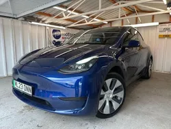 Blue Used 2023 Tesla Model Y SUV | £20,990 (Fair price)
