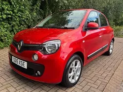 Red Used 2015 Renault Twingo Dynamique Hatchback | £3,495 (Fair price)