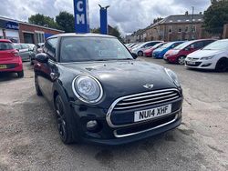 Black Used 2014 Mini Cooper Hatch Hatchback | £5,995 (Expensive)