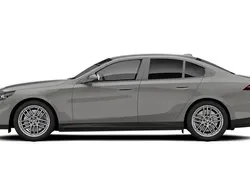 New 2025 BMW 550e M Sport Sedan | £76,419 (Good price)