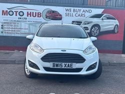 White Used 2015 Ford Fiesta Zetec Hatchback | £2,499 (Good price)
