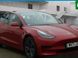 Used 2021 Tesla Model 3 Standard Range Sedan | £17,500 (Fair price)