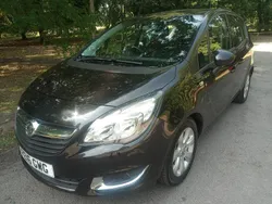 Black Used 2016 Vauxhall Meriva MPV | £4,995 (Fair price)